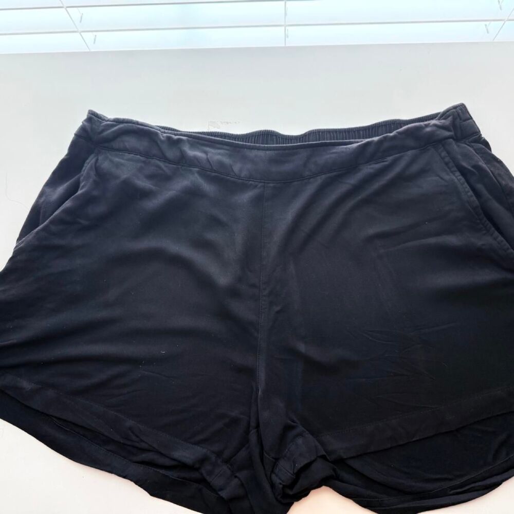 Old Navy Playa Black Pull-On Shorts Women’s Size XL Lightweight Casual Summer